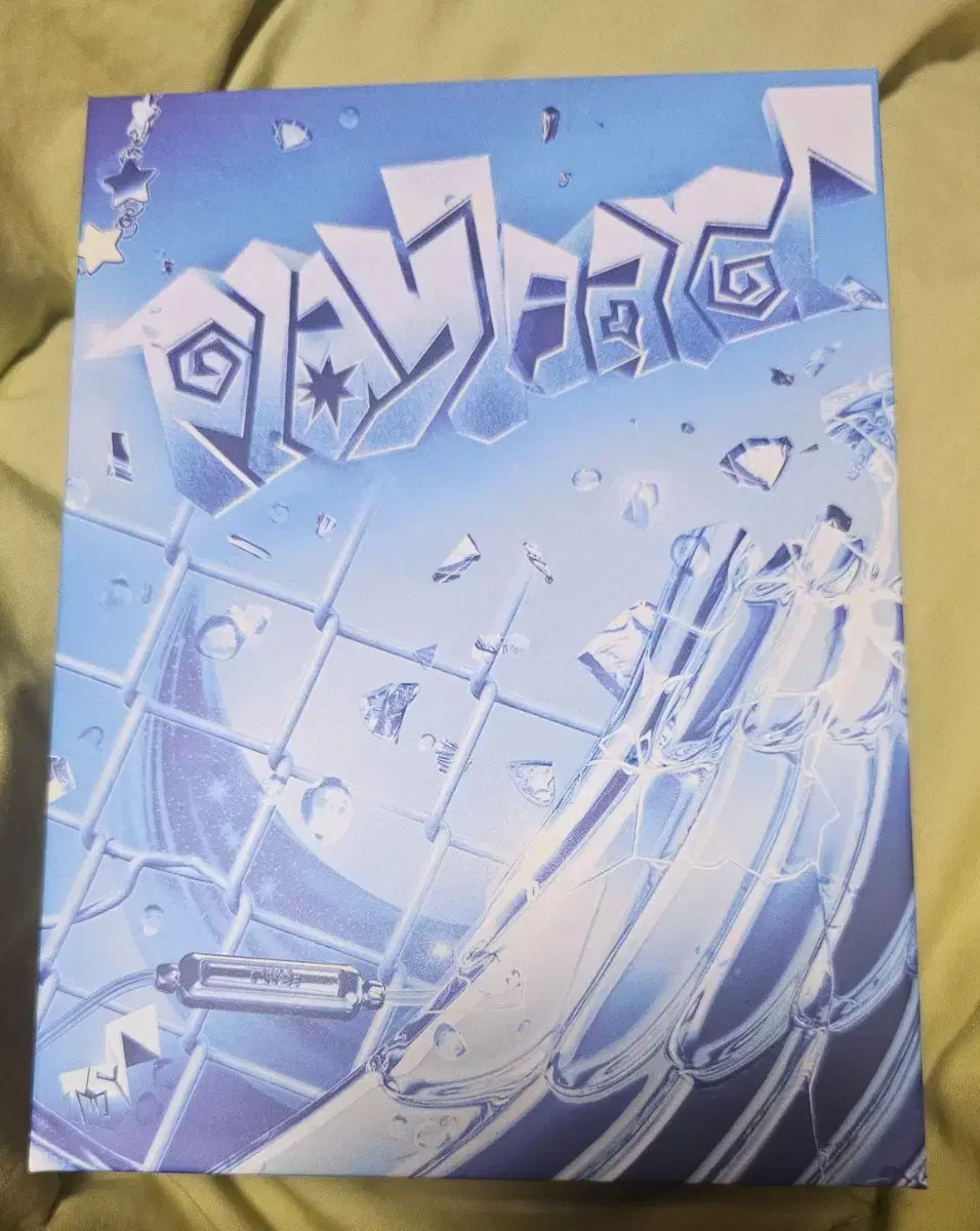 thumbnail-0